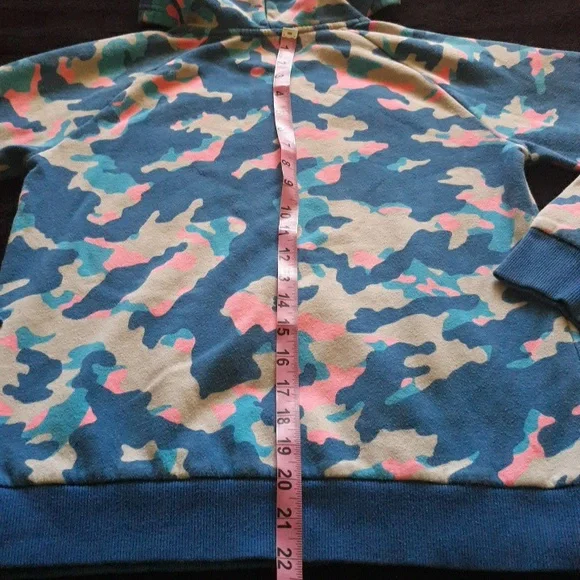 Under Armour Blue Camo Hoodie with Pink and White - Picture 7 of 7